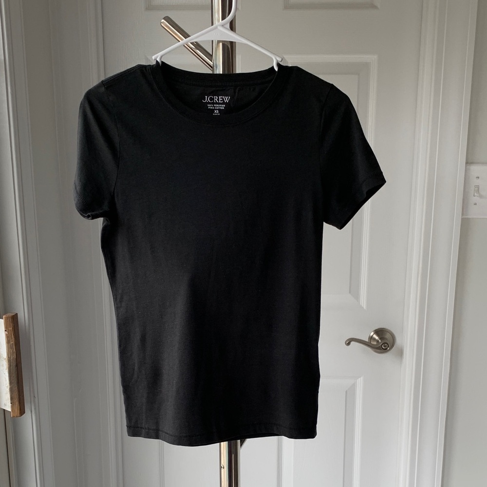 NWT J. Crew Black Slim Fit Tee, size XS.